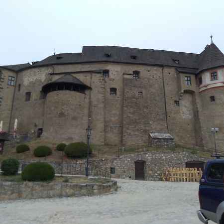 Apartment U Sarky Loket Buitenkant foto